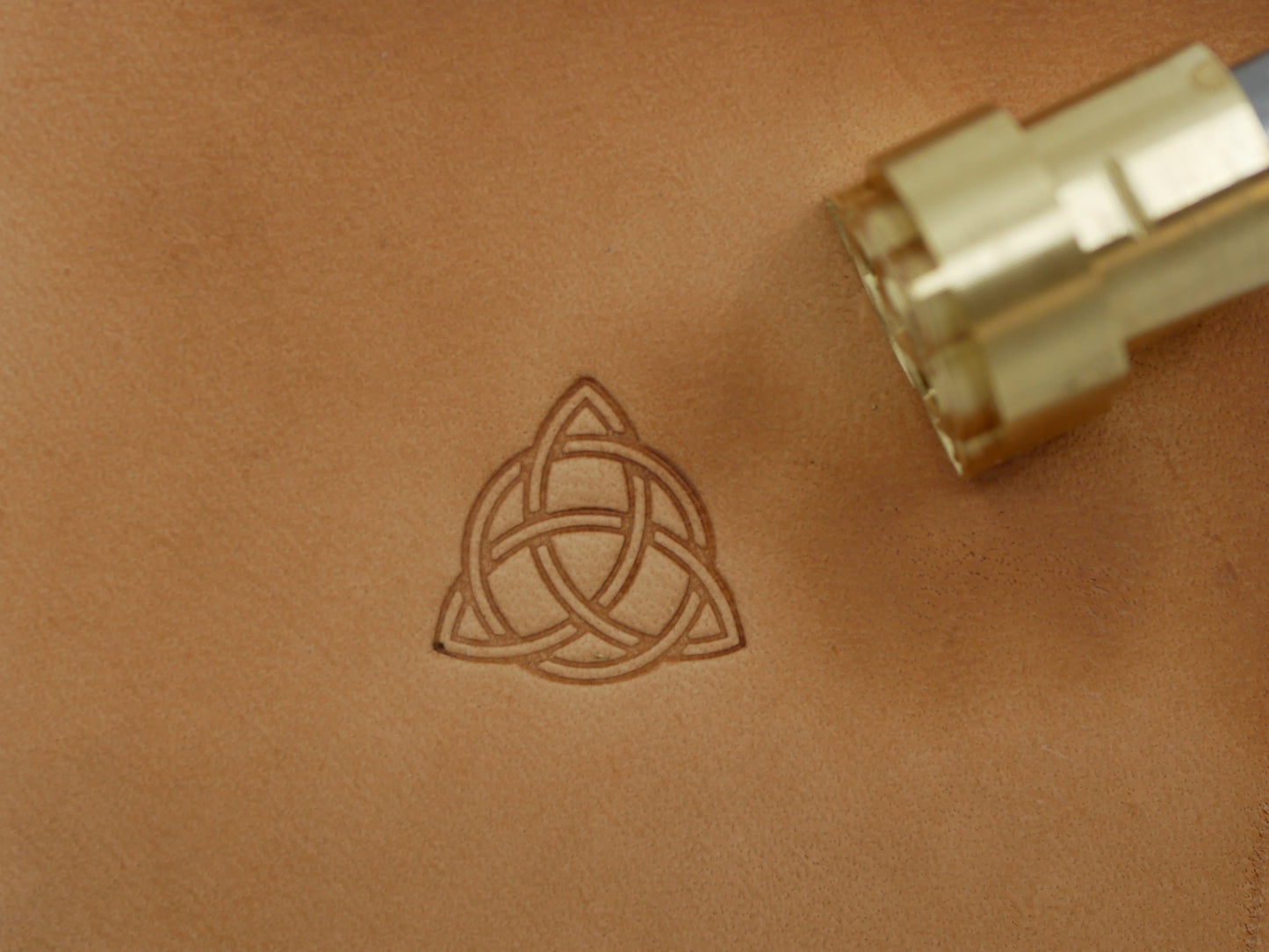 Triquetra Celtic Knots