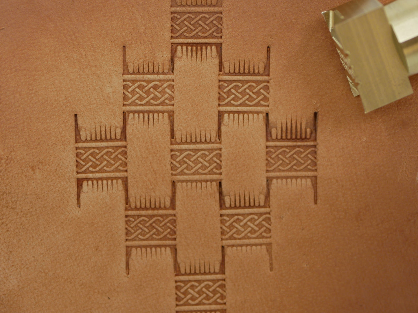 Signature Basket Weave Set SB10