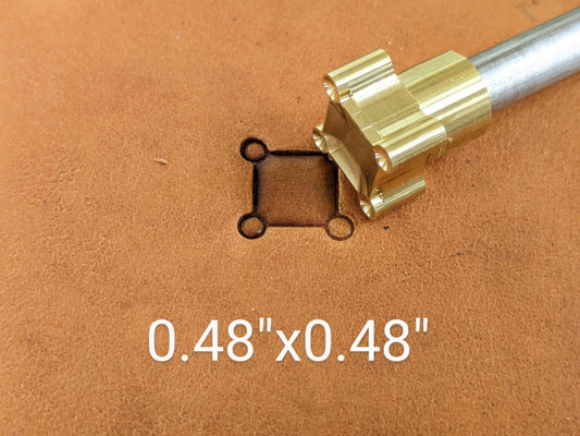 Smooth Square Tuft B87