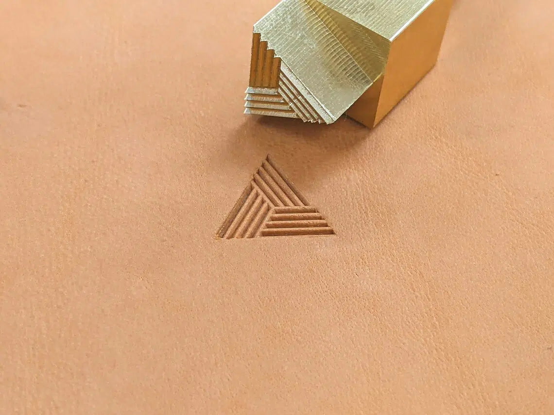 3-Direction Triangle B11