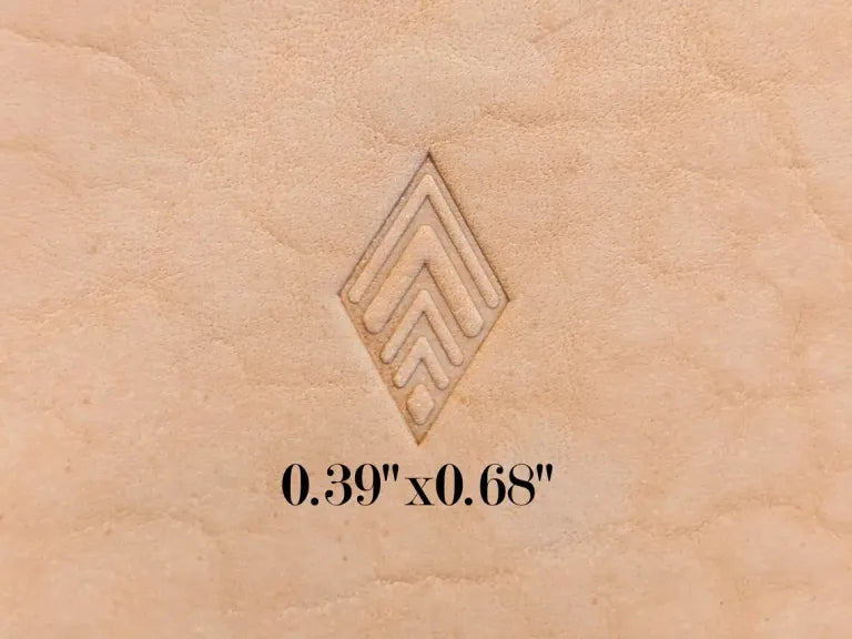 Lined Diamond B12