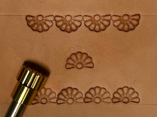 Daisy Borders