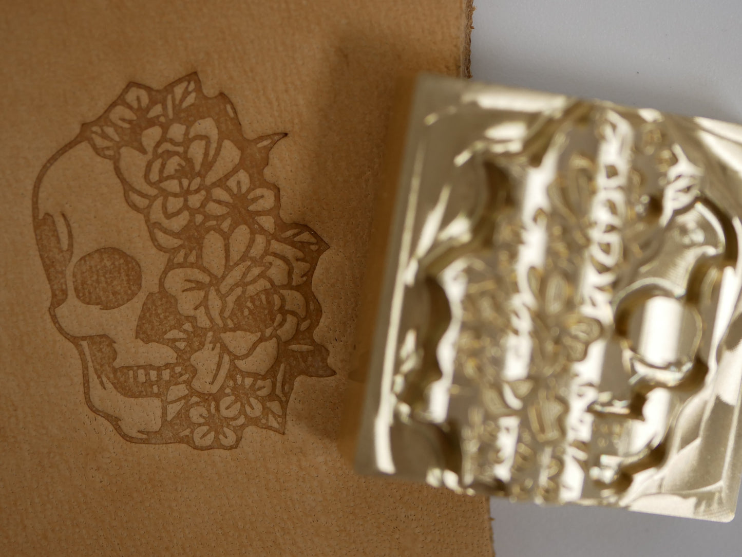 Flower Skull Plate Stamp