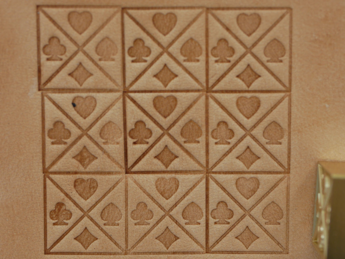 Card Suits Box B283