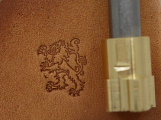 Rampant Lion B295