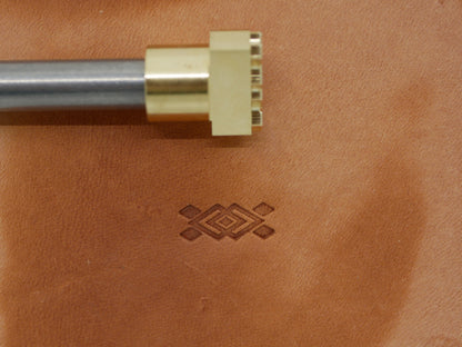 Southwest Diamond Border B315