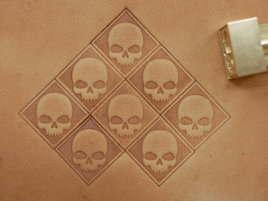 Geometric Skull B257